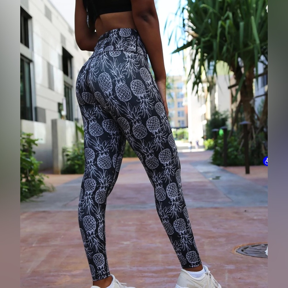 Love Fitness Pineapple Pants - Black - Medium